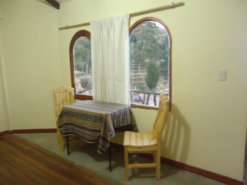 Hostal Jacha Inti Comunidad Yumani Ngoại thất bức ảnh