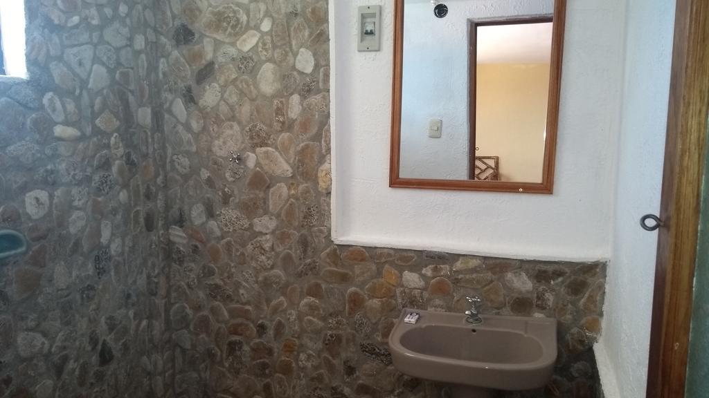 Hostal Jacha Inti Comunidad Yumani Ngoại thất bức ảnh