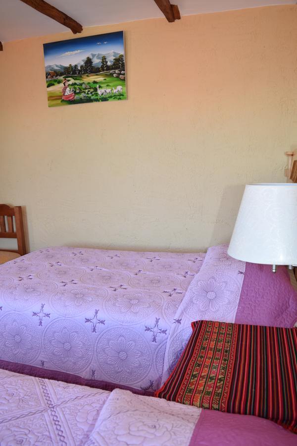 Hostal Jacha Inti Comunidad Yumani Ngoại thất bức ảnh